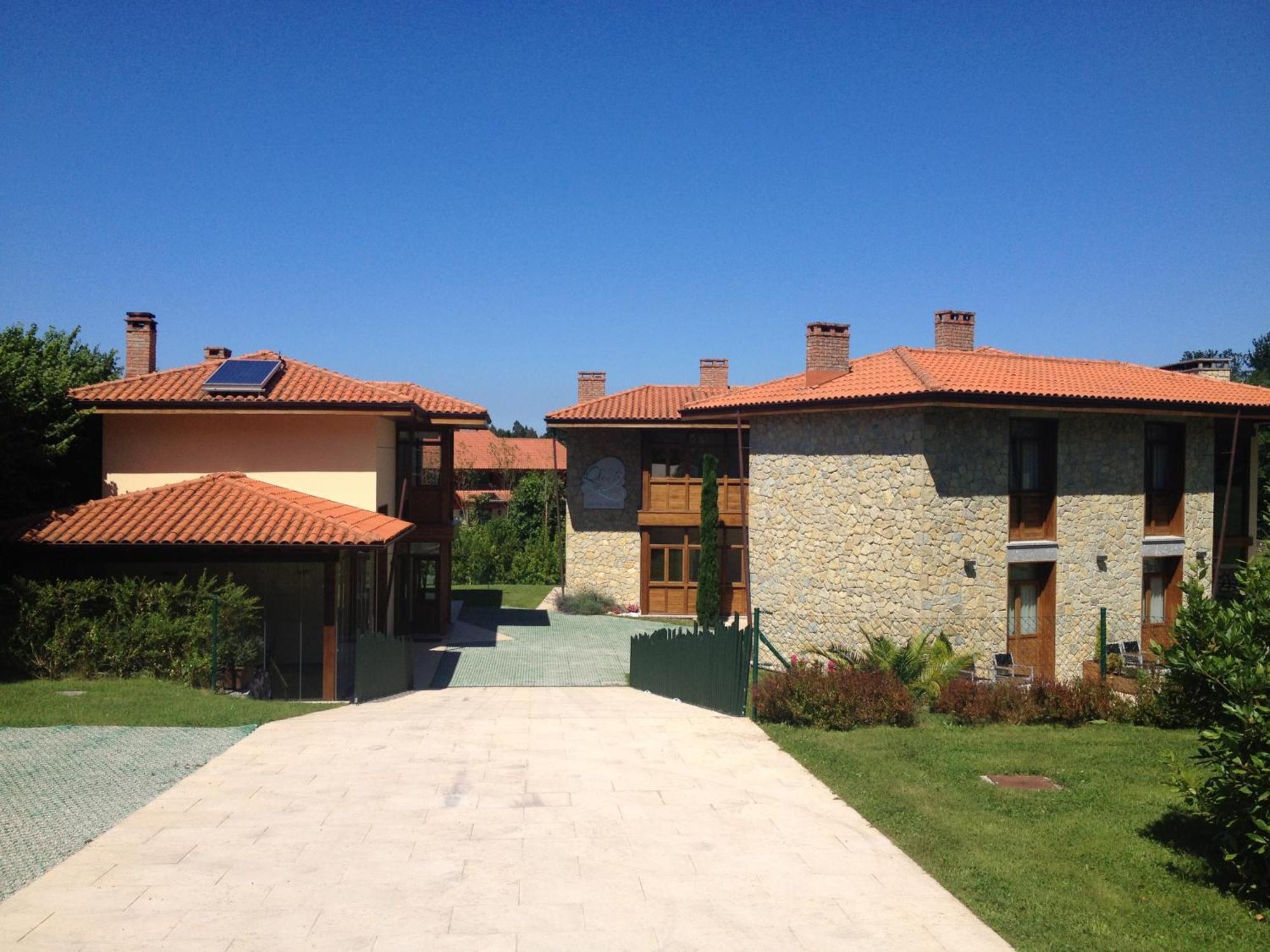 La Quintaesencia Hotel La Pereda de Llanes Luaran gambar