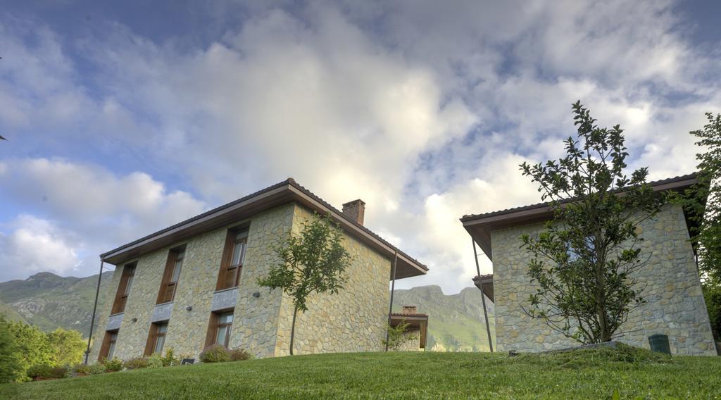 La Quintaesencia Hotel La Pereda de Llanes Luaran gambar